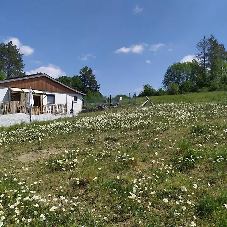 Serene Holiday In With Garden Casa de Férias Han-sur-Lesse